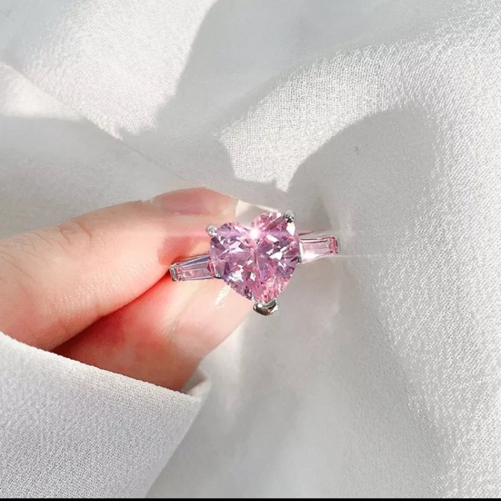 Pink  heart ring adjustable size